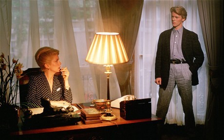 Photo of Catherine Deneuve and David Bowie in The Hunger
