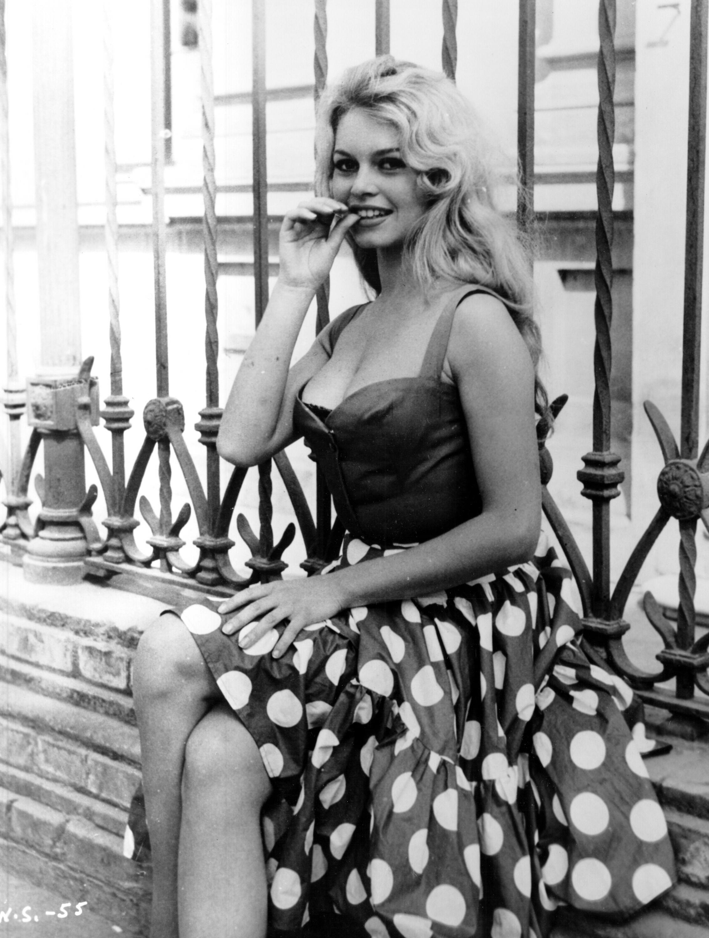 Brigitte Bardot Exclusive Unpublished PHOTO Ref 276 