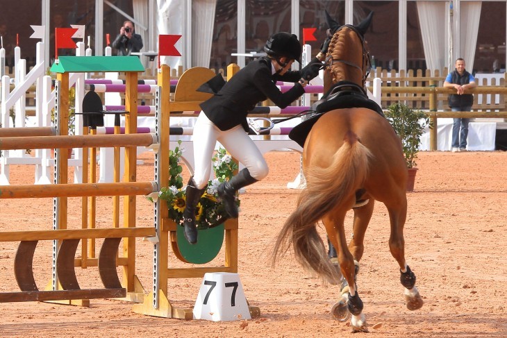 DIARY OF A CLOTHESHORSE: Charlotte Casiraghi Carries Gucci