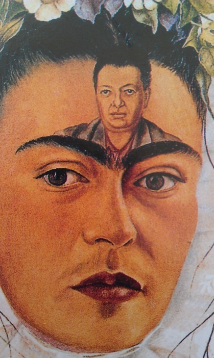 An even closer image, so that you can see every eyebrow hair among the many on Frida Kahlo's brows
