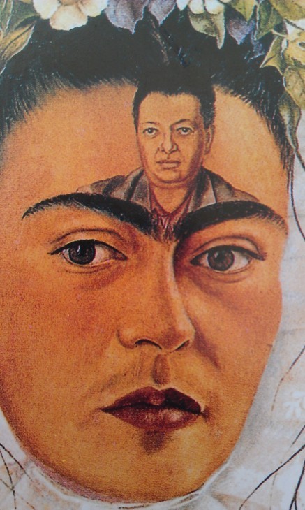 An even closer image, so that you can see every eyebrow hair among the many on Frida Kahlo's brows