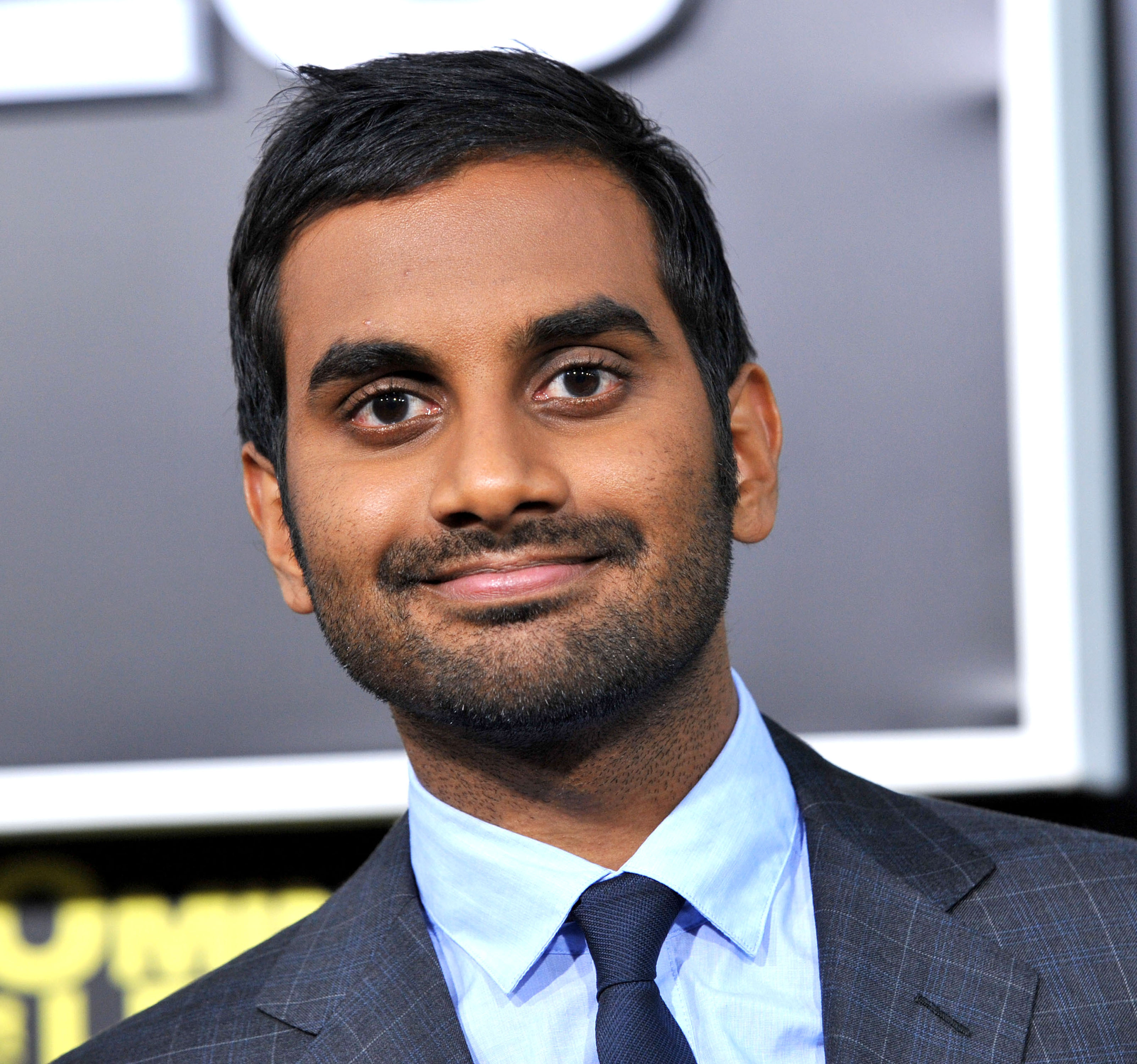 aziz ansari flight of the conchords aziz ansari flight of the conchords