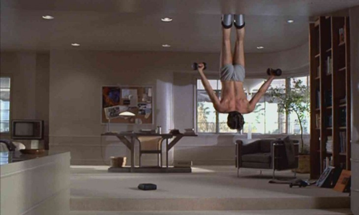 Richard Gere lifts weights while hanging upside-down from gravity boots in 'American Gigolo'