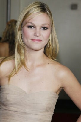 Julia Stiles