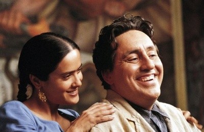 Photo of Salma Hayek and Alfred Molina as Frida Kahlo and Diego Rivera