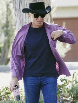 Robert Blake biography | birthday, trivia | American Actor | Who2