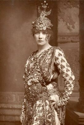 Sarah Bernhardt