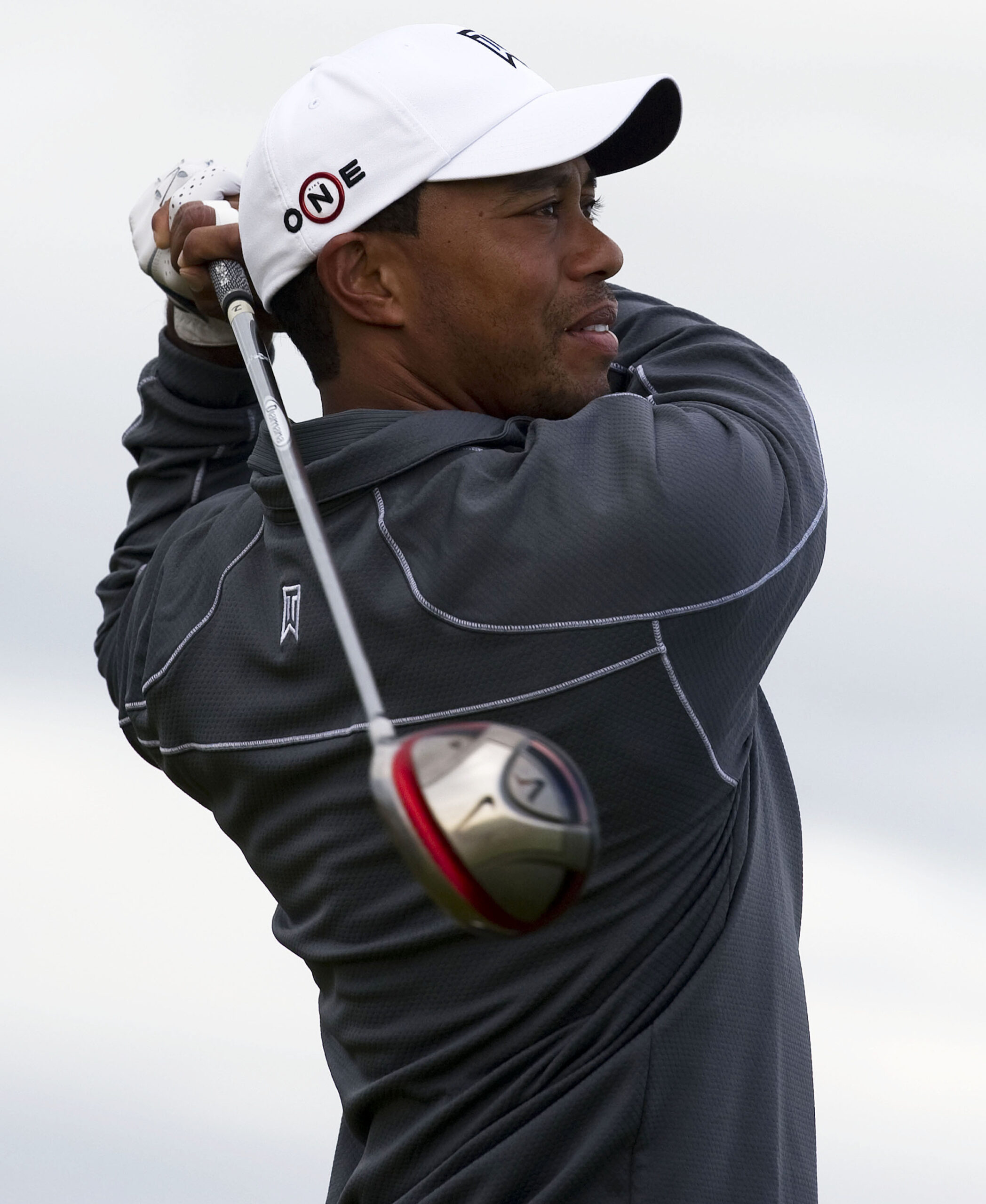 Tiger Woods Who2 pic
