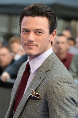 Luke Evans | Who2