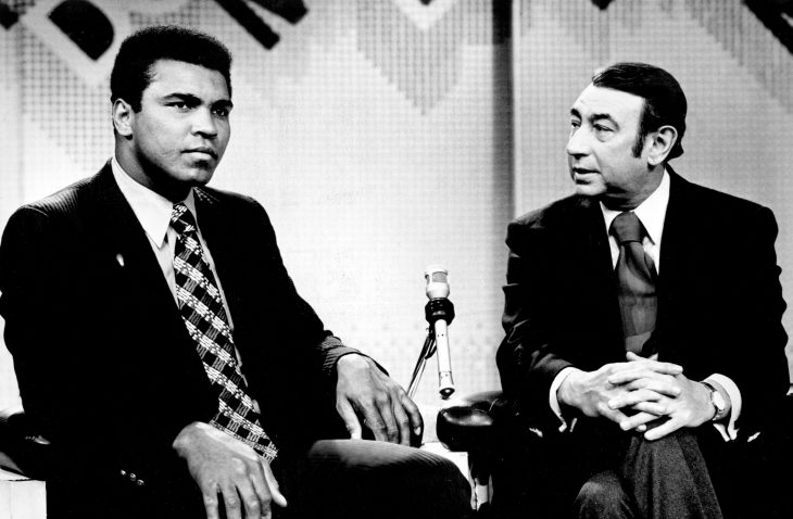 Muhammad Ali talks with Howard Cosell | Who2